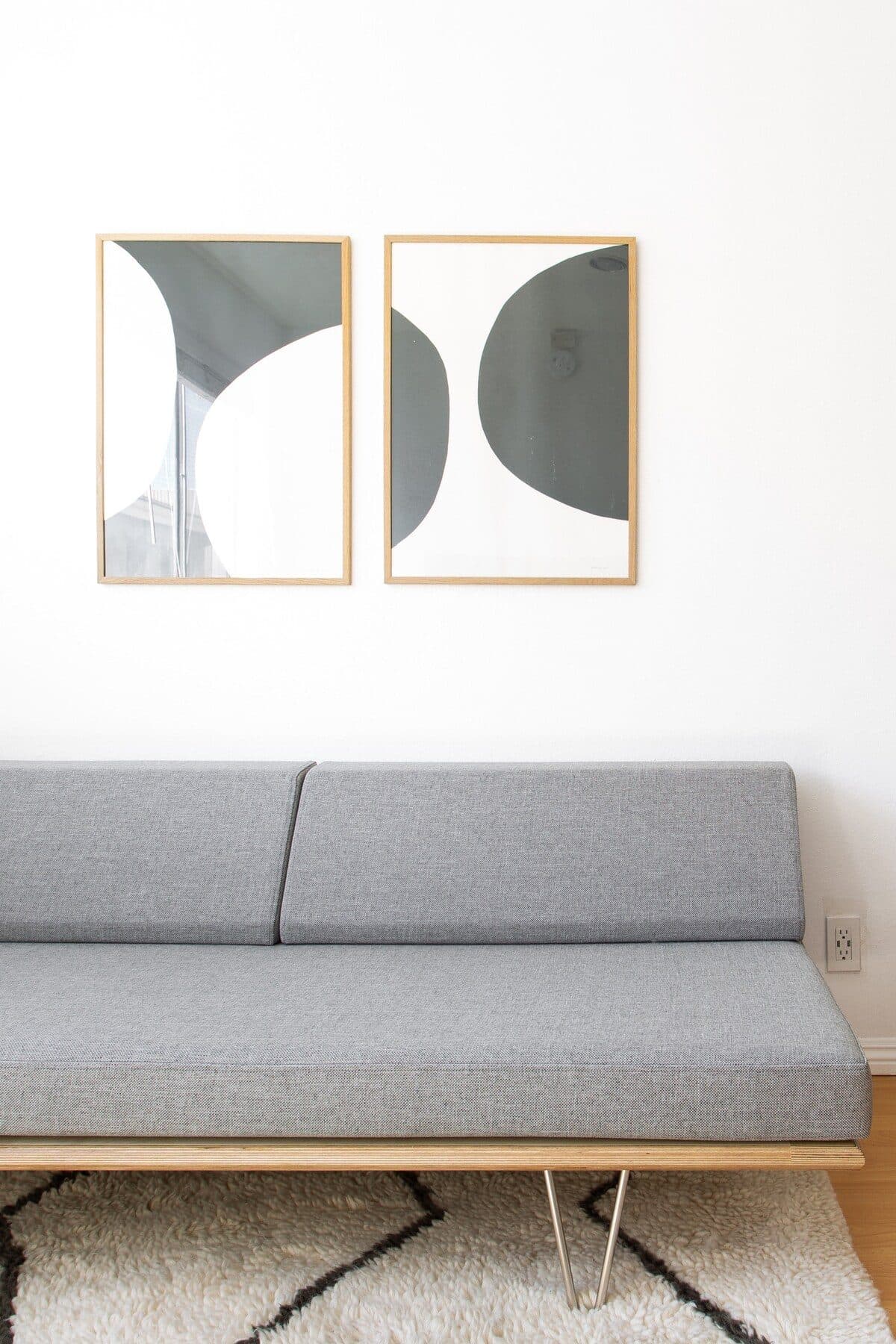 Bright & Minimalist Apartment in Chinatown 2