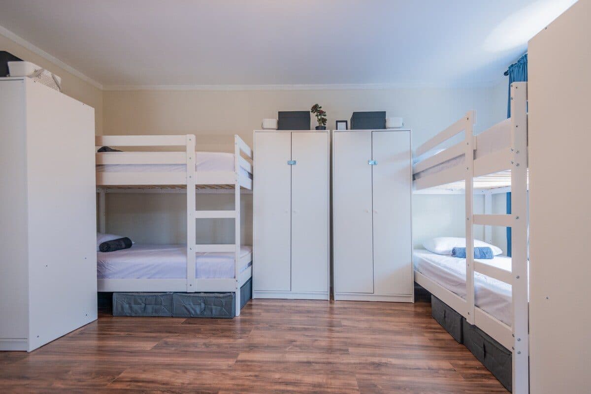 Clean Shared Room for Male in Central Hollywood 1D 1