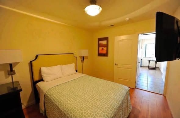 Looking for a safe, convenient, and comfortable place to live while studying at USC? We’ve got you covered! 1