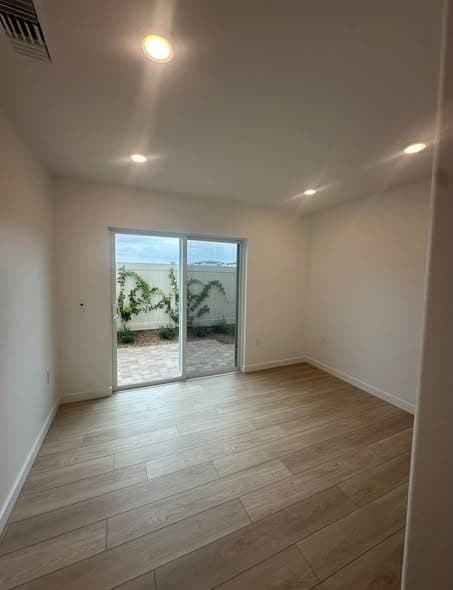 Room avail for rent female only Nov. 1st in South El Monte! 1