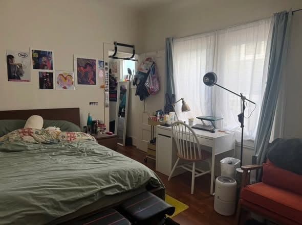 Hello! We're looking to fill a room in Temescal any time between Nov 2nd and 30th. 1