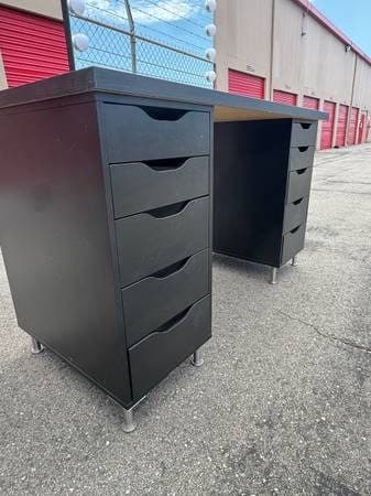 Black Makeup Vanity with Hollywood Mirror (Built-in Bluetooth Speakers & LED Lig 3