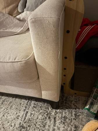 Free couch pickup asap 3
