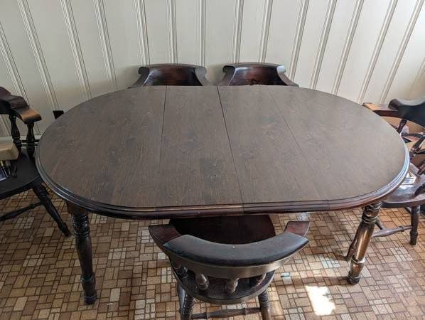 FREE Dining Room Table and Chairs 1