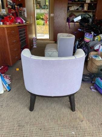 Two upholstered chairs like new 3
