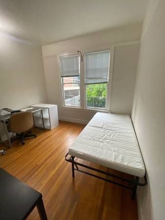 2 Bedroom 1 bath less than 1 minute walk to UC Berkeley campus, restau 3