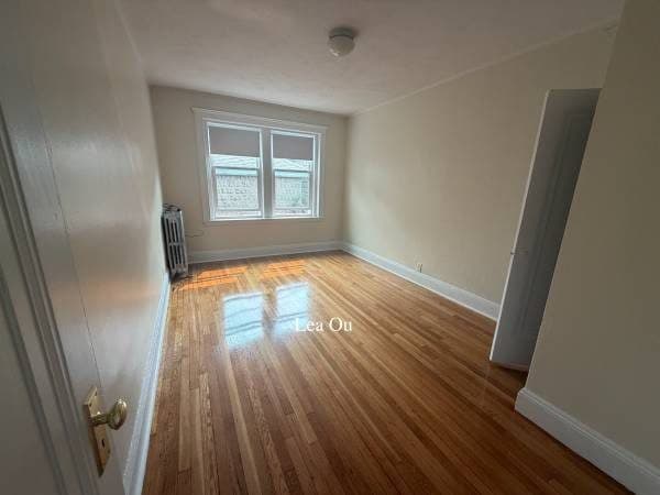 No fee! Available NOW or AUGUST~ SPACIOUS Studio in Brighton! Students 1