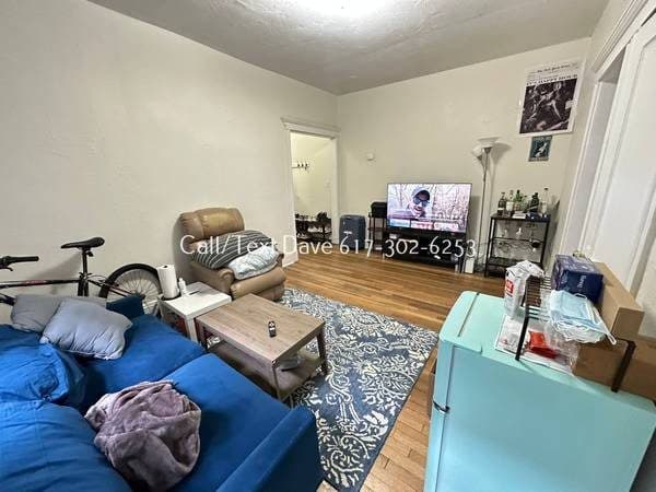 NO FEE- SPACIOUS 2 BED with back PORCH! 1