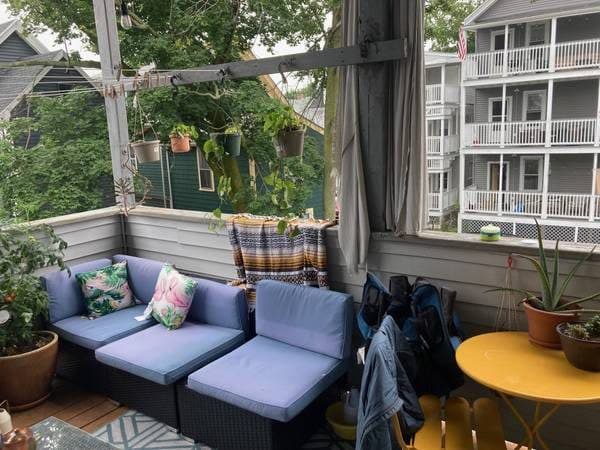 Porter Square Sept 19 - Oct 12 sublet of 2 bedroom apt 2