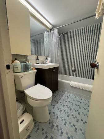 1 bedroom 1 bath apartment near Harvard Sq 2