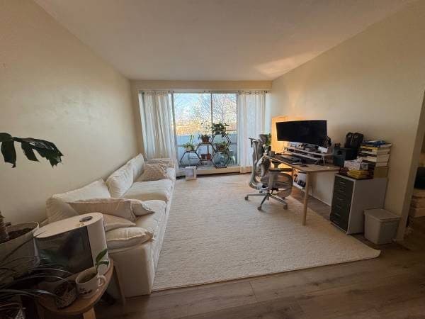 1 bedroom 1 bath apartment near Harvard Sq 1