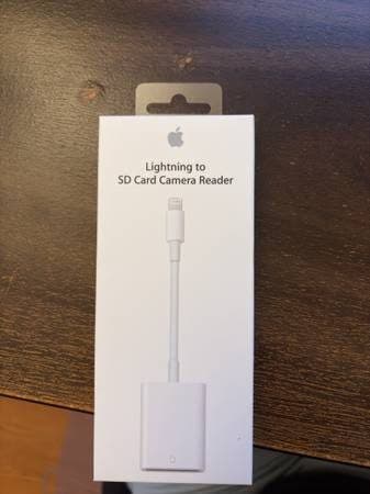 New Apple Lightning to SD Card Camera Reader 1