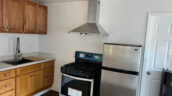 Garaged converted 2 bedrooms 3