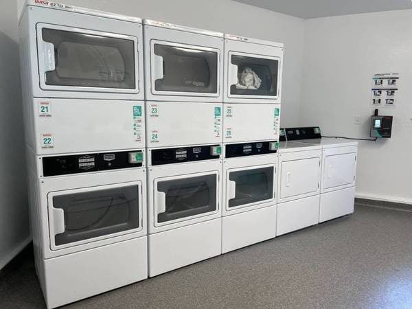 One Bedroom Coming SOON, Call for more Info @ Vista Del Lago Today! 5