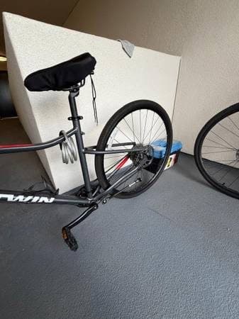 B'TWIN Riverside 500 Hybrid Bike – Needs Front Wheel – $50 3