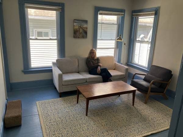 Yale Campus Apartment 1