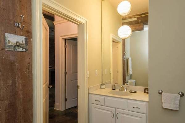 Yale-Wooster: All-inclusive + Furnished BR + Private Bath 3