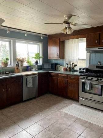 $600 1BR in Charming House (New Haven) 3