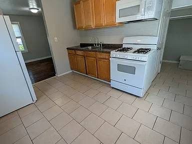 "1-bedroom, 1-bath home in desirable New Haven. 2