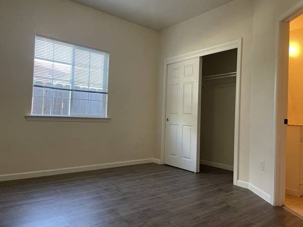 Sunny Apartment Near SJSU, A/C, Laundry, On Site Parking 3