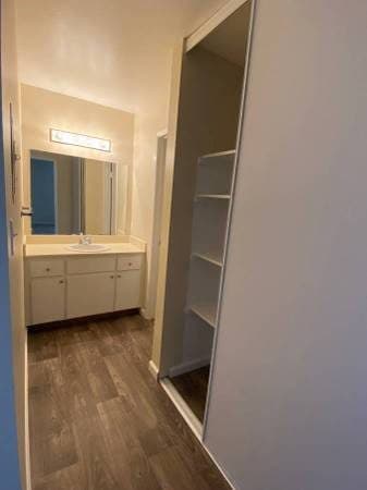 Bright & Beautiful One Bedroom Available! Utilities Included! 3