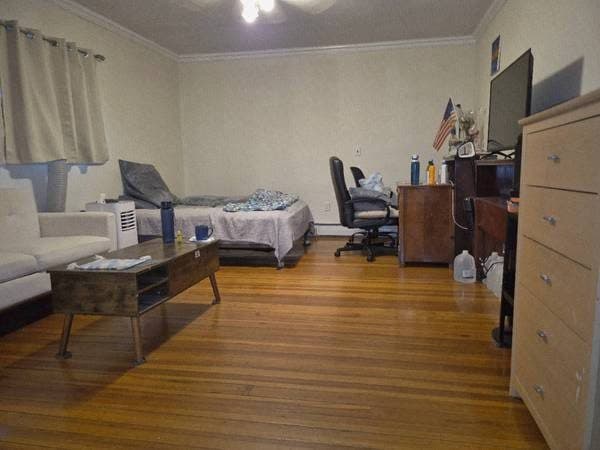 Big Master Suite nr Bus59, D-line T & BC Law, Incl UtilWiFi/Parking 1