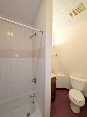Davis Sq STUDIO Across from T 3