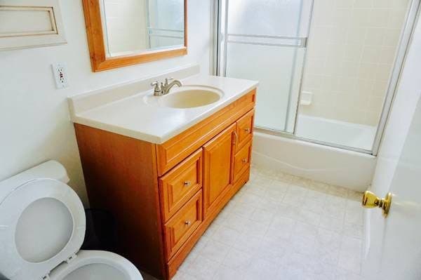 Master bedroom in Santa Monica prime location 3