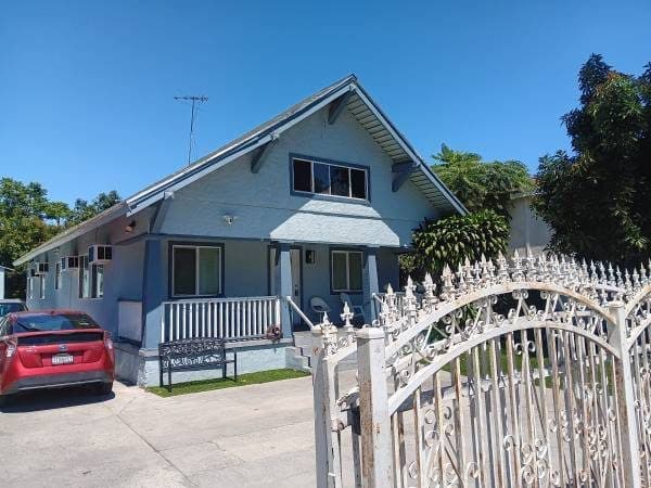 SECURE GATED ON SITE LOT AVAILABLE FOR AN EXTRA FACILITY MONTH 1