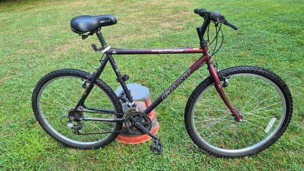 Giant Boulder 520 Mountain Bike 1