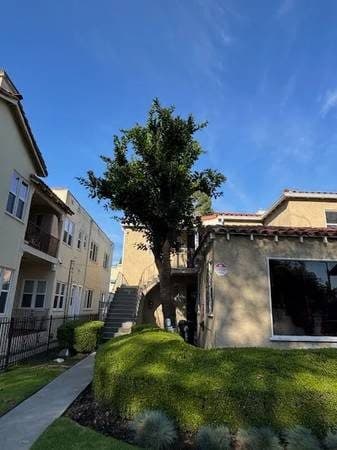 Private, Cozy and Quiet (open house Sun 28th 2-4pm) 1