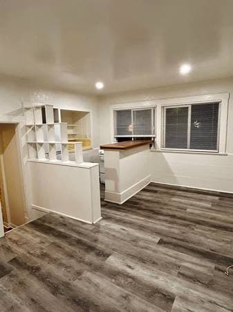 QUAINT Jr. 1 BDR -- all utilities included -- GARDEN/YARD -- DOGS OK! 2