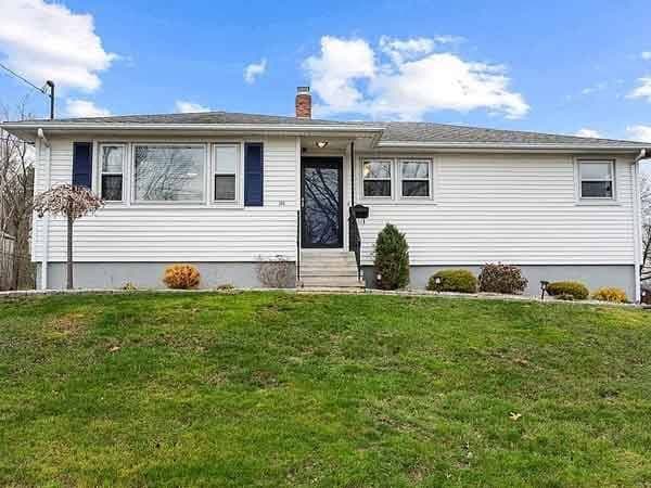 Cozy 2 bedroom, 2 bath home 1