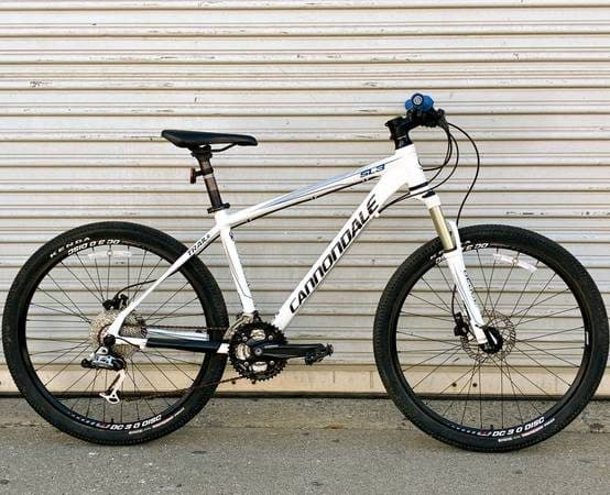 Cannondale Trail SL3 Mountain Bike - White/Blue - Medium - 27-Speed Hy 1