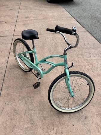 Electra girls bike 1
