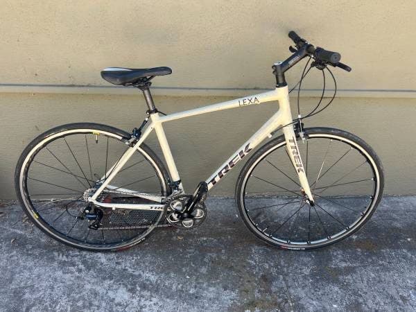 Trek Lexa 1