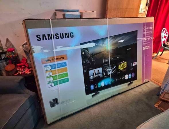 Samsung 85" LED TV 4K smart Tv 1