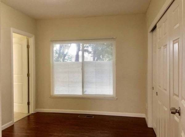 Bedroom w/ private bathroom available 8/16 3