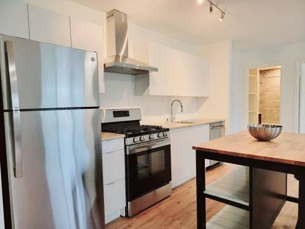 NEW! Remodeled & Unfurnished 2 Bed 2 Bath w/ W/D, AC, & Gated Parking 2