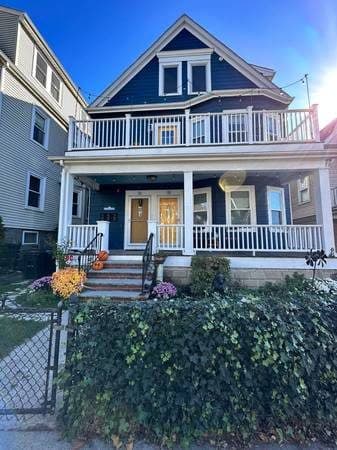 1 bdrm w full bath in 3 bdrm apt in Savin Hill avail Oct 1st 1