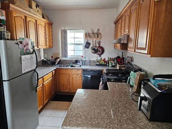 private bed and bath Lincoln Heights townhome 2
