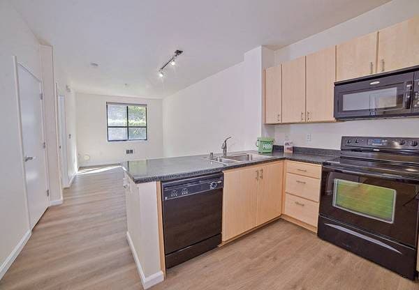 Available Now! 1 Bedroom Apartments at The Uptown Apt 248 3