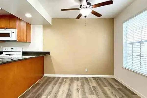 Quiet Unit Loaded with Sun & Great Storage Space 2