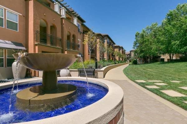 TMLP 13-mo. | Exclusive 1 BR-Fireplace, Balcony & Resort-Inspired Amenities 3