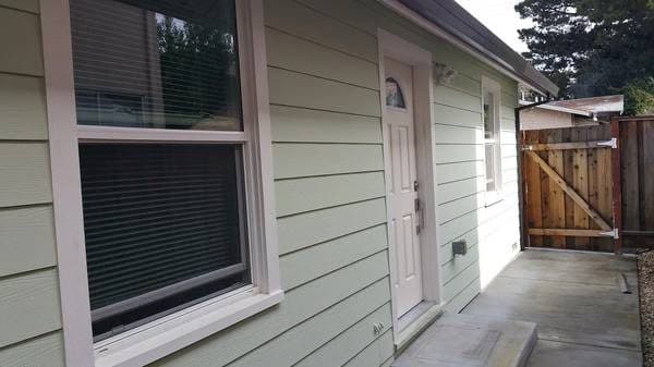 renovated 1-bedroom, 1-bath home 1