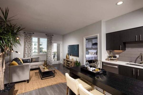 TMLP 14-mo. | Must-See 1 BR-Bocce Court, Fitness Studio, & Parcel Lockers 3