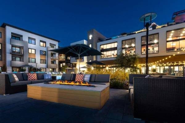 TMLP 14-mo. | Must-See 1 BR-Bocce Court, Fitness Studio, & Parcel Lockers 1