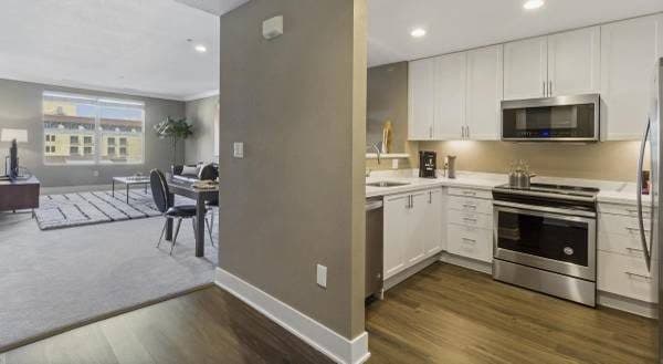 TMLP 13-mo. | Santana Row Life: High-End 2 BR, Granite Counters & Wine Chiller 2