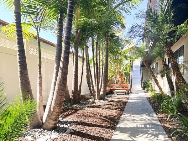 Garbage disposal, Double-pane windows, Fenced Lot, Smoke-Free Home 3