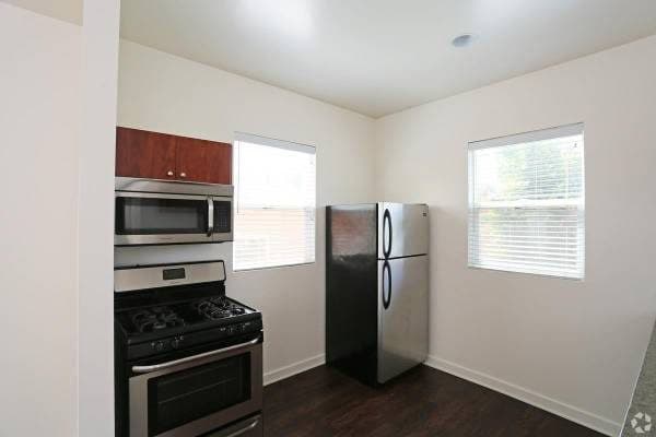 Bicycle Storage, Patio, Air Conditioning, Picnic Area (2 Areas) 3